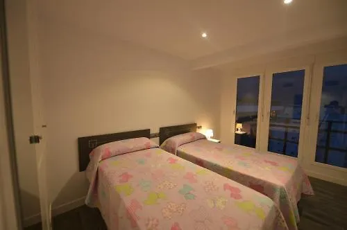 Apartments Vistas Mar Bahia Кадис