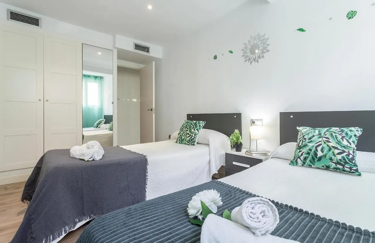 Apartments Vistas Mar Bahia Кадис