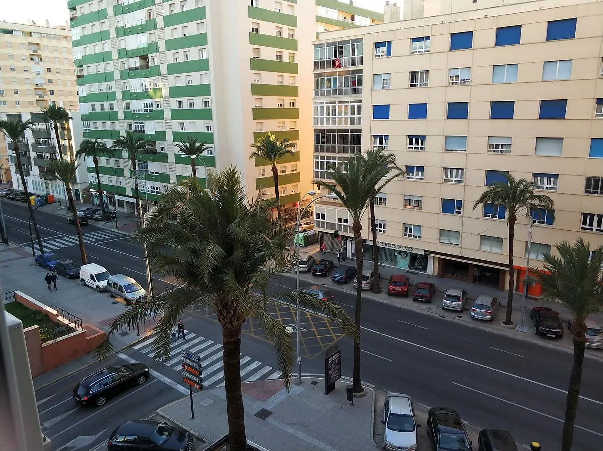 Apartments Vistas Mar Bahia Кадис
